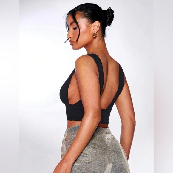 Crop top - Picture 2 of 3